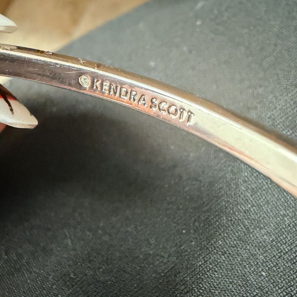 Kendra Scott Zorte Hinged Bangle Bracelet Silver Rhodium Finish - Pre-Owned - Picture 3 of 12